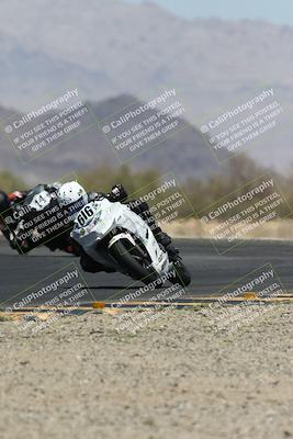 media/Apr-20-2025-CVMA (Sun) [[39090e8767]]/Race 11-500-350 Supersport (Holeshot)/